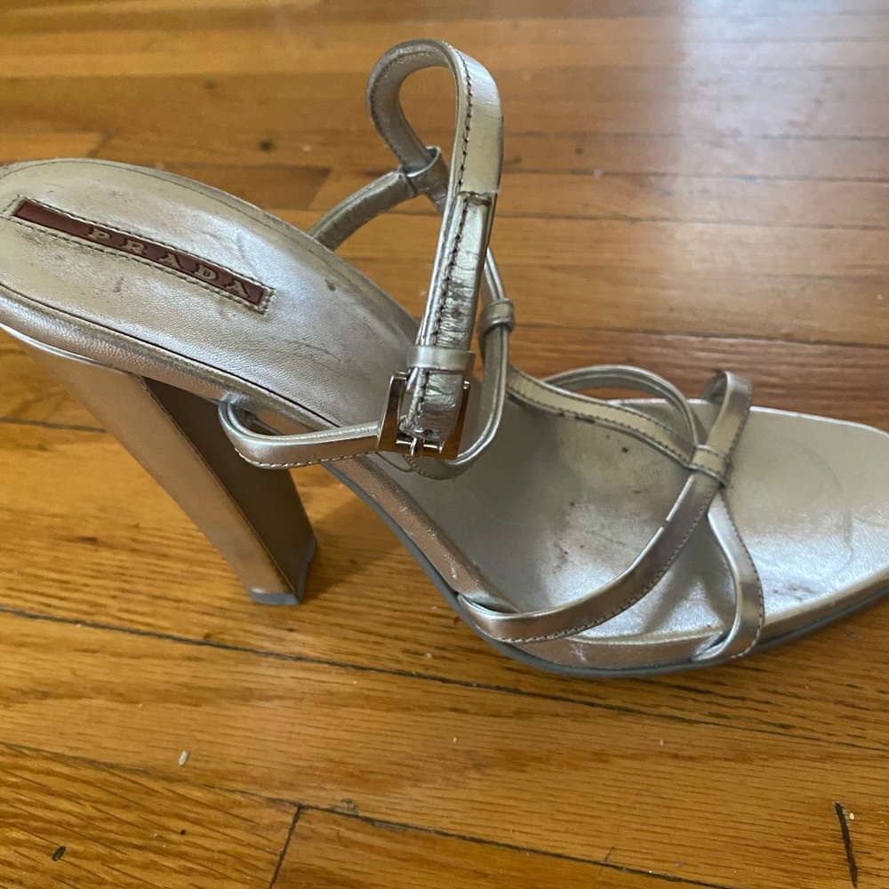 Prada Sandel color silver size 9 - Picture 4 of 5